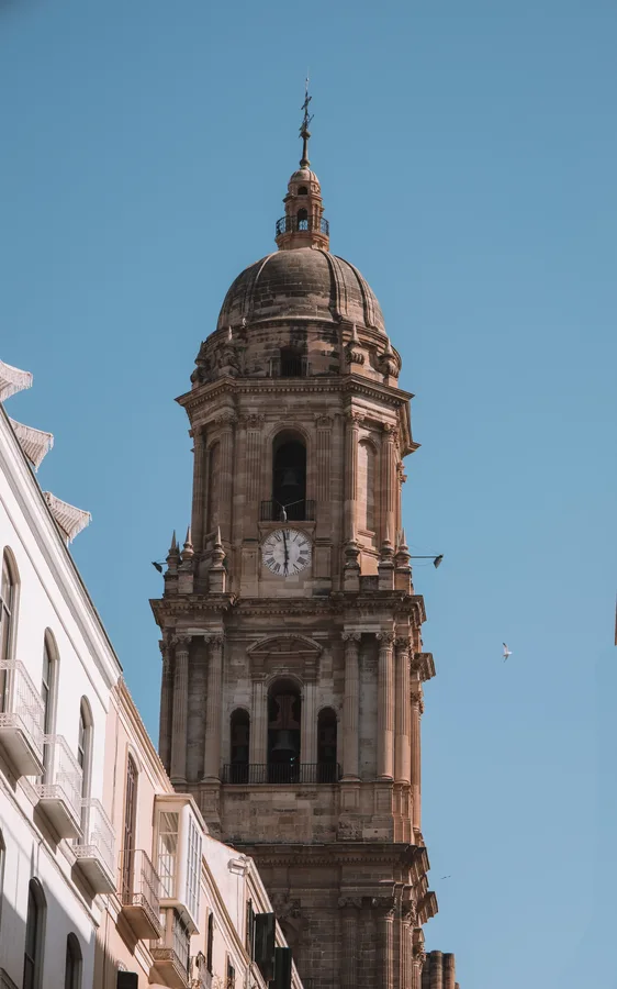 Malaga Cathedral La Manquita city centre transfer historic landmark