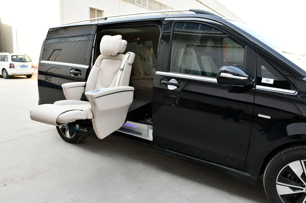 Malaga V-Class group transfer white leather rear seat premium cabin